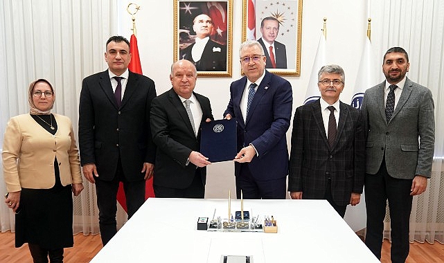 Ege Üniversitesi ile İŞKUR arasında “İŞKUR Gençlik Programı” protokolü imzalandı