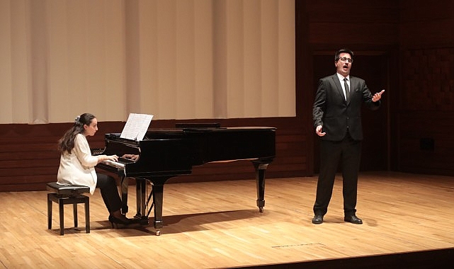 Genç opera solistleri ilk elemelerde ter döktü