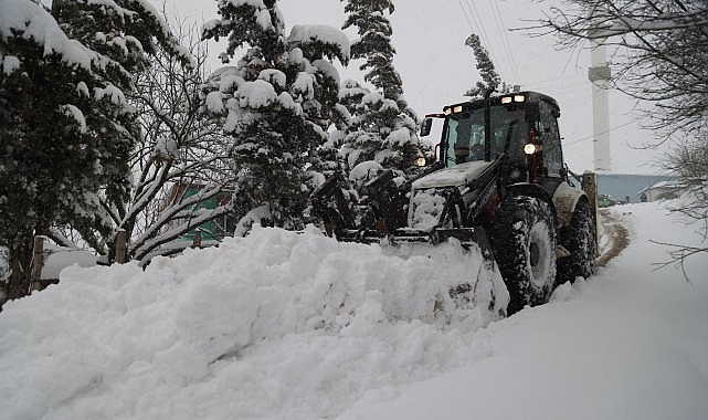 Canik Belediyesi’nden Kar Yağışına Anında Müdahale