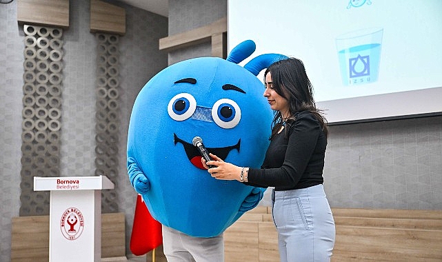 Bornovalı miniklerden suya dost mesaj!