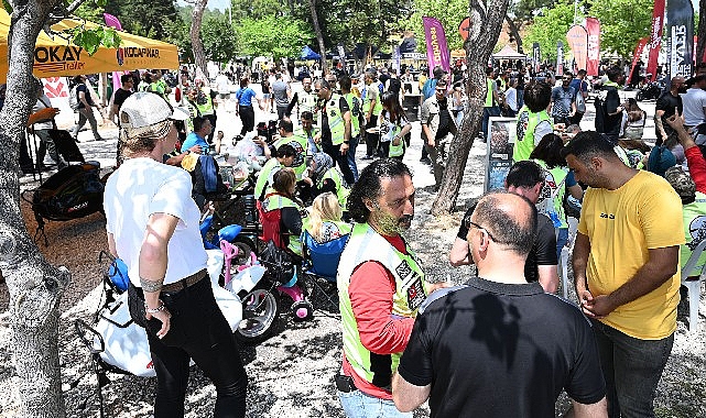 Motosiklet tutkunları Kemer’de buluştu