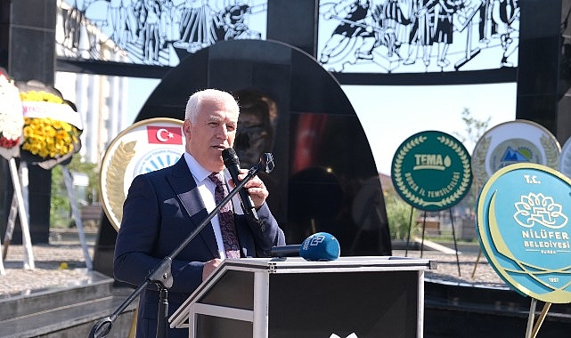 Nilüfer’de 19 Mayıs kutlamaları çelenk sunma töreni ile başladı