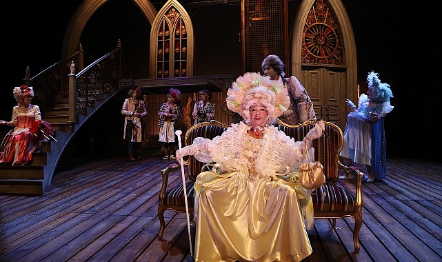 “Tartuffe” Denizli’de Seyirciyle Buluştu