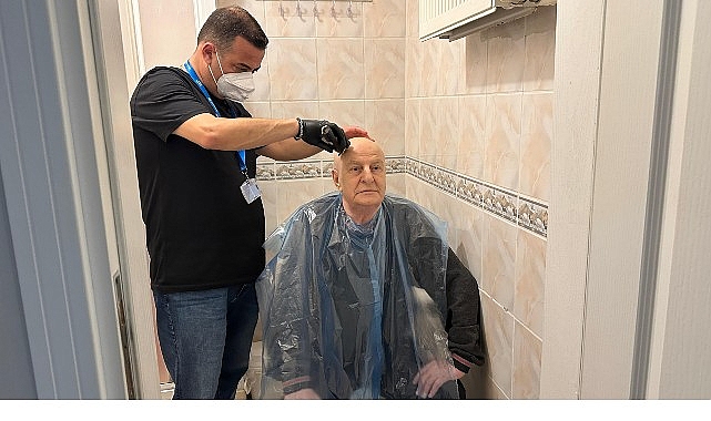 Bakırköy Belediyesinden Bayram Öncesi “Evde Berber” Hizmeti