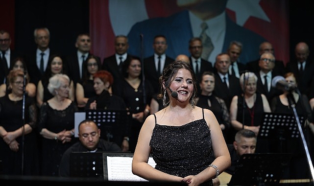 Konak’ta türkü şöleni