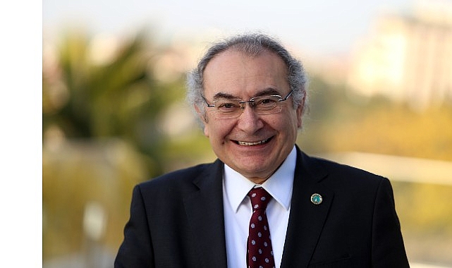 Prof. Dr. Nevzat Tarhan: “Sınav kaygısı nükleer enerji gibidir”