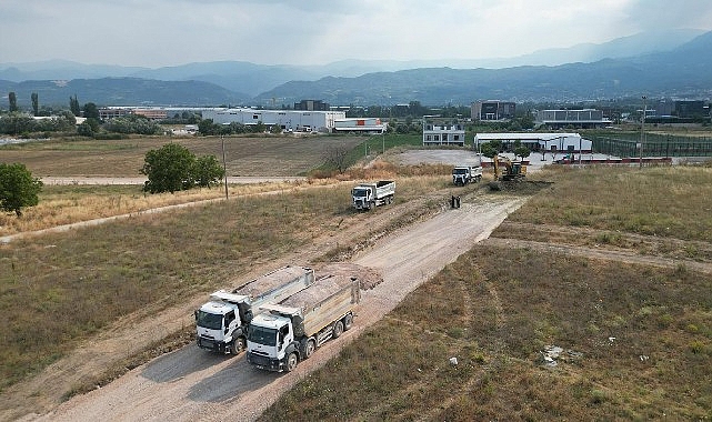 Akhisar Mahallesi’nde Yeni Yapılaşma Ve Ulaşımın Önü Açılıyor