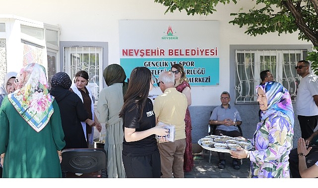 Bolluk ve Bereketin Sembolü Aşure İkram Edildi