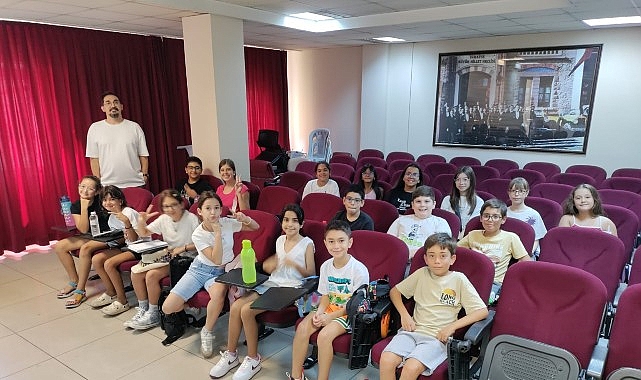 Çiğli Belediyesi Gençlik Tiyatrosu yeni sezon için çalışmalara başladı