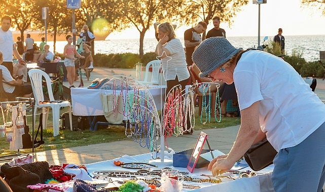 Gece Kermesi, Karantina Meydanı’na renk kattı