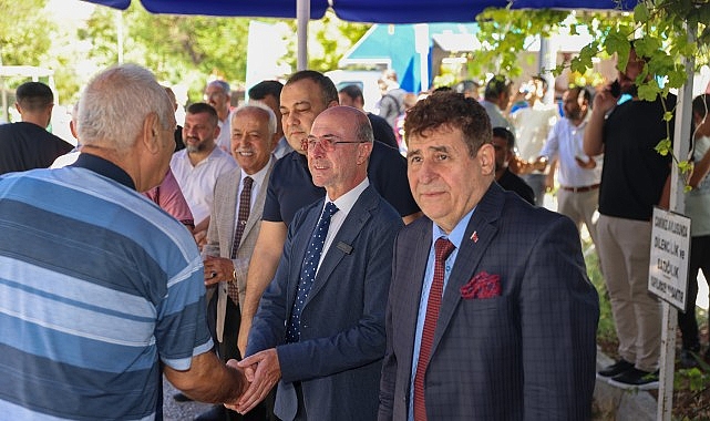 Selçuklu’da Cuma Bereketi Sürüyor