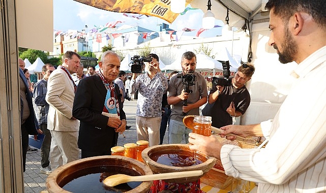 Küçükçekmece’de Trabzon Rüzgârı Başladı