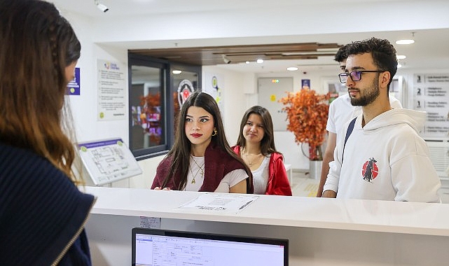 Buca’da sosyal belediyeciliğin kalbi Gençlik Merkezleri’nde atıyor