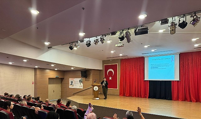 Çiğli Belediyesi’nden meme kanseri farkındalık semineri
