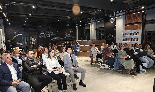 Koza Buluşmaları’nda kadına yönelik şiddet ve edebiyat konuşuldu