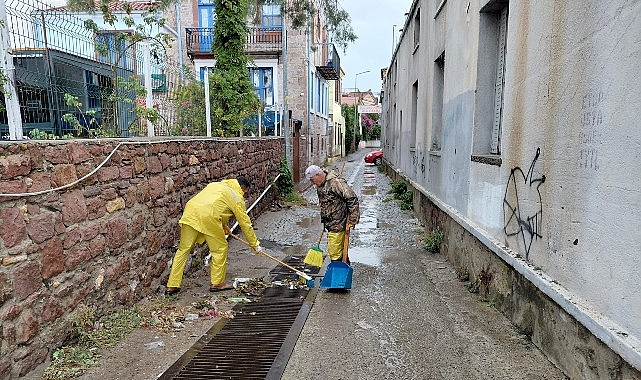 Kuzey Ege’de etkili olan yağışa Ayvalık Belediyesi’nden anında müdahale