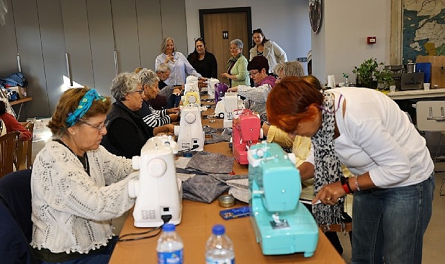 Efes Selçuk’ta kadınlar dikiş atölyesinde buluştu