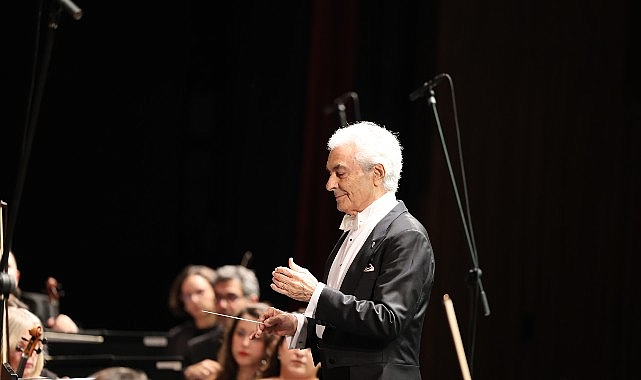 İDSO DenizBank Konserleri’nde öğretmenlere adanmış bir gece