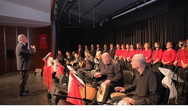 İnegöl Belediyesi Thm Korosundan Muhteşem Müzik Ziyafeti