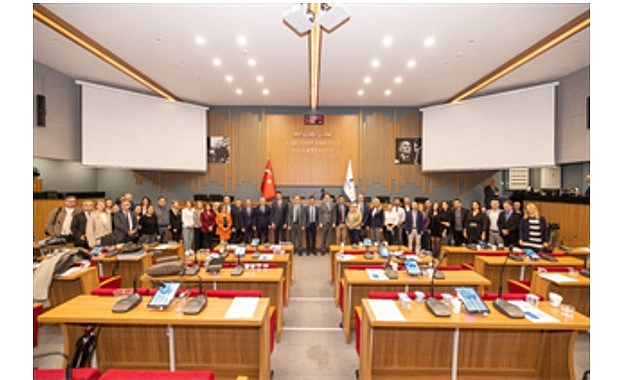 İZSU’nun 45 milyar liralık 2026 bütçesi kabul edildi