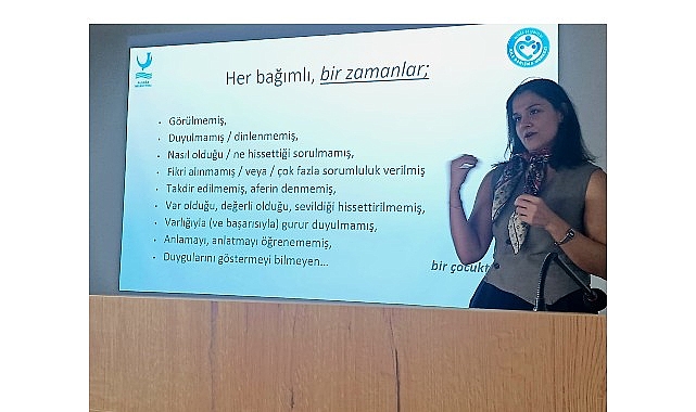Aliağa Belediyesi’nden Ailelere Ergenlik İletişimi Semineri