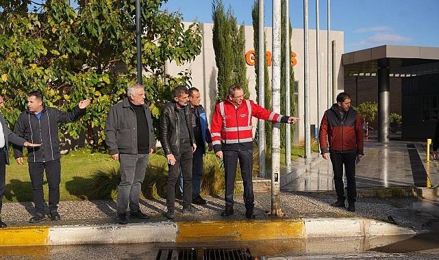 Ayvalık Belediye Başkanı Mesut Ergin: “Tüm ekiplerimizle sahadayız, vatandaşlarımızın yanındayız”