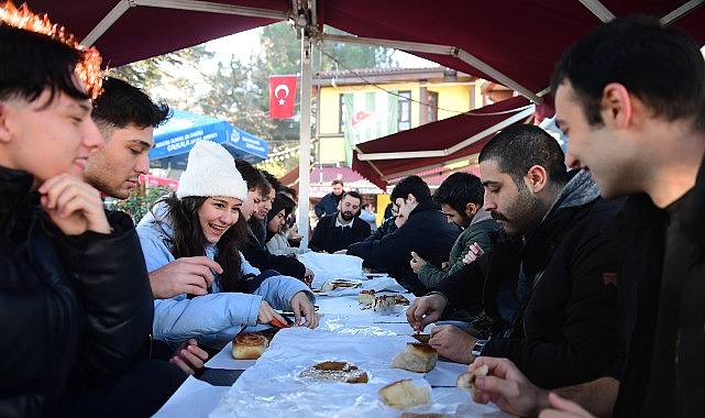 Bursa’nın Asırlık Lezzetlerine Osmangazi’de Yolculuk Yaptılar