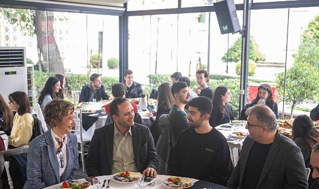 ÇYDD Bornova’da yeni üyelerle buluşma