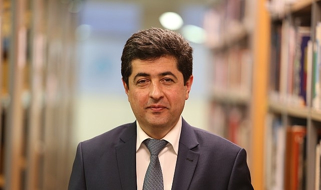 Gençler, kalabalıklar içinde derin yalnızlık yaşıyor!