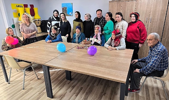 Büyükşehir’den 77 yaşındaki teyzeye büyük mutluluk